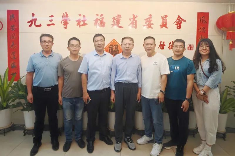 �����W(xu��)���½��^(q��)ί���n�}�M���}�{(di��o)��